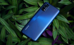 7 HP Realme 2 Jutaan Terbaik September 2022