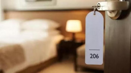Belum Nikah Check-In di Hotel Bisa Dipidana, Netizen: Ati-ati Gaes!