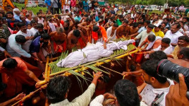 Buaya Suci Dianggap Dewa India, Dimakamkan Secara Istimewa