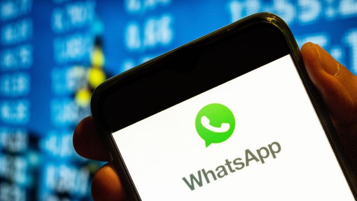 WhatsApp Bakal Tambah Anggota Grup Hingga Ribuan Orang