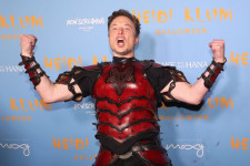 Centang Biru Twitter Akan Berbayar, Elon Musk Dikecam