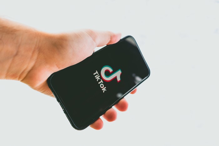 10 Rekomendasi TikTok Downloader Tanpa Watermark 2022