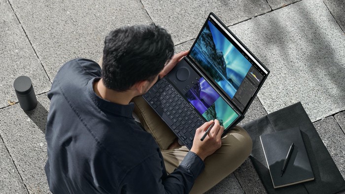Alasan ASUS Zenbook Pro 14 Duo OLED Bisa Jadi Andalan Konten Kreator