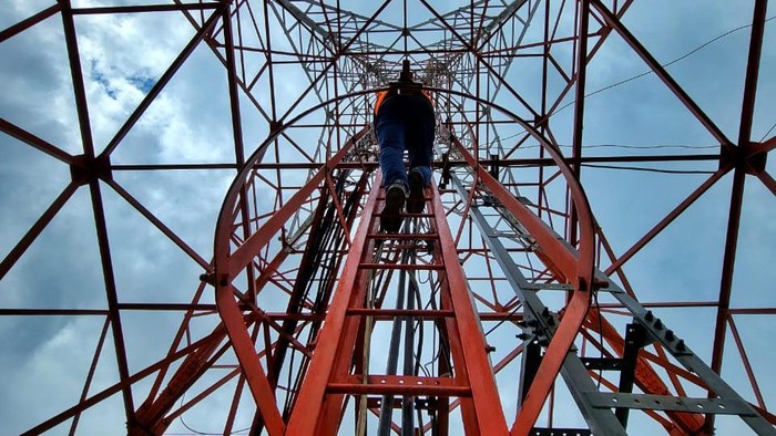 Lelang Frekuensi 700 MHz, Operator Disarankan Patungan Biar Gak Boncos
