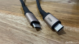 India Wajibkan HP Pakai USB-C