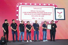 Telkomsel Raih MURI Gelar Live Shopping 30 Jam Nonstop