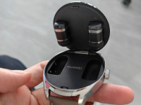 Unik! Huawei Pamer Smartwatch yang Bisa Simpan TWS