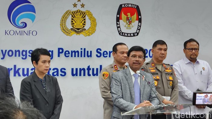 Kominfo-Polri Pantau dan Siap Berantas Hoax Pemilu 2024