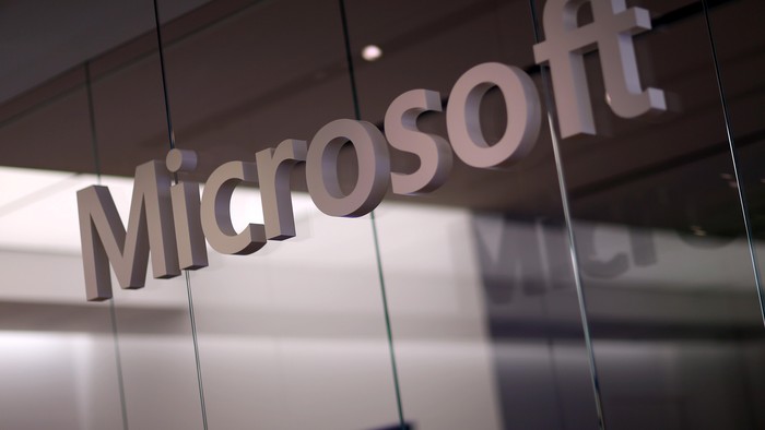 Microsoft PHK 10 Ribu Karyawan, Ini Pesangonnya