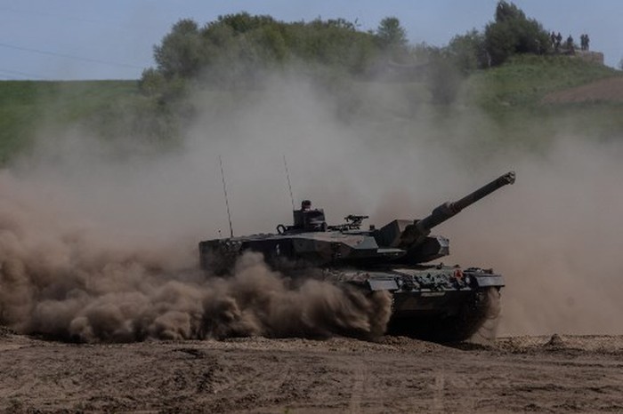 Tank Leopard 2 Jerman dan M1 Abrams Amerika ke Ukraina, Kuat Mana?