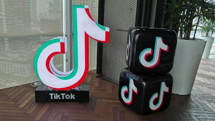 Apple dan Google Didesak Buat Blokir TikTok