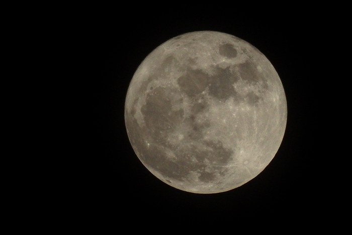 Bulan Menjauh dari Bumi Setiap Tahun, Ini Dampaknya