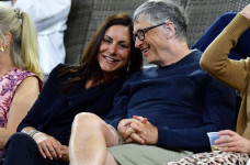 Pacar Bill Gates Terungkap, Perempuan Kaya Raya