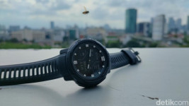 Review Garmin Instinct Crossover: Smartwatch Tangguh Banyak Fitur