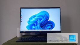 Acer Aspire All in One C24-1700, Layar Luas, Performa Puas