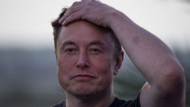 Elon Musk Dijaga 2 Bodyguard Sangar di Kantor Twitter