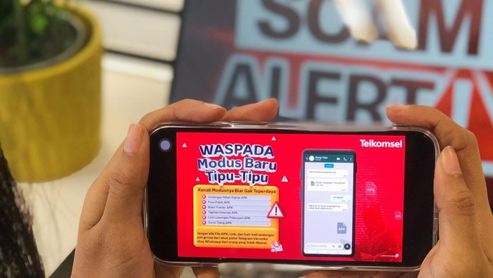 Waspada! Modus Penipuan Unduh File .APK Bermodus Telkomsel Palsu