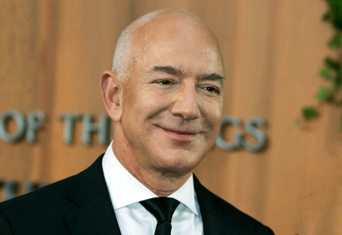 Jeff Bezos Kehilangan Rp 851 T, Elon Musk Tak Lagi Terkaya di Dunia