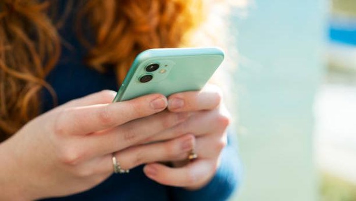 Cara Transfer Pulsa Mudah Untuk Telkomsel, XL, Indosat, Tri, dan Smartfren