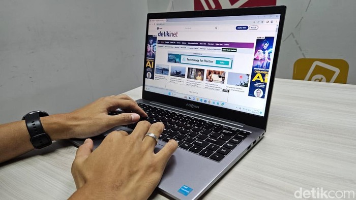 Review Advan Soulmate: Laptop Rp 2 Jutaan Cocok Buat Anak