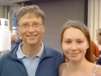 Bill Gates Pernah Diancam Fitnah Selingkuh dengan Pemain Kartu Rusia