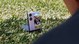 Jurus Oppo Agar Konsumen Bebas Was-was Pakai HP Layar Lipat