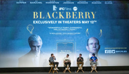Mantan Bos BlackBerry Bingung Lihat Film BlackBerry