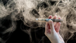 Rokok Elektrik 95% Lebih Aman dari Rokok, Tahunya Disinformasi