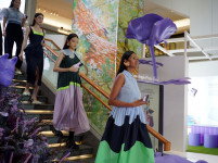 Sosialita Jakarta Ramaikan Peluncuran HP di Pop-Up Store OPPO