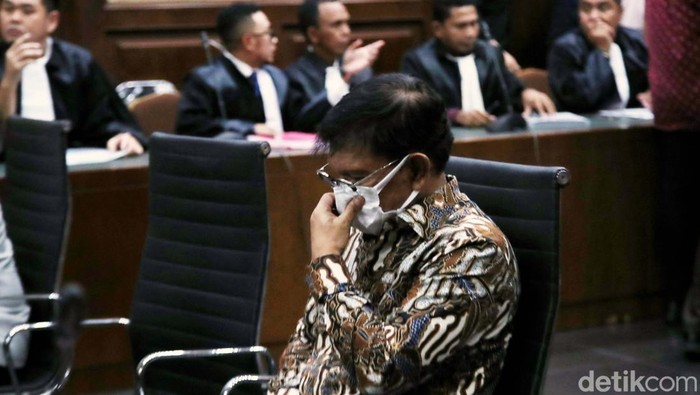 Mengingat Kembali Proyek BTS 4G yang Seret Johnny Plate ke Meja Hijau
