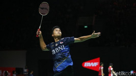 Ginting ke Final Indonesia Open 2023, Presiden Jokowi Kasih Dua Jempol