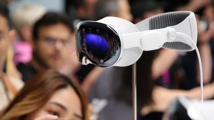 Vision Pro Bakal Bikin Apple Bertikai dengan Huawei, Kenapa?
