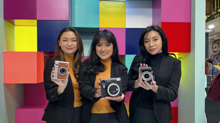 Diserbu HP, Fujifilm Yakin Bisnis Kamera Masih Berkembang