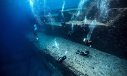 Monumen Yonaguni di Bawah Laut Jepang, Diduga 'Atlantis' yang Hilang