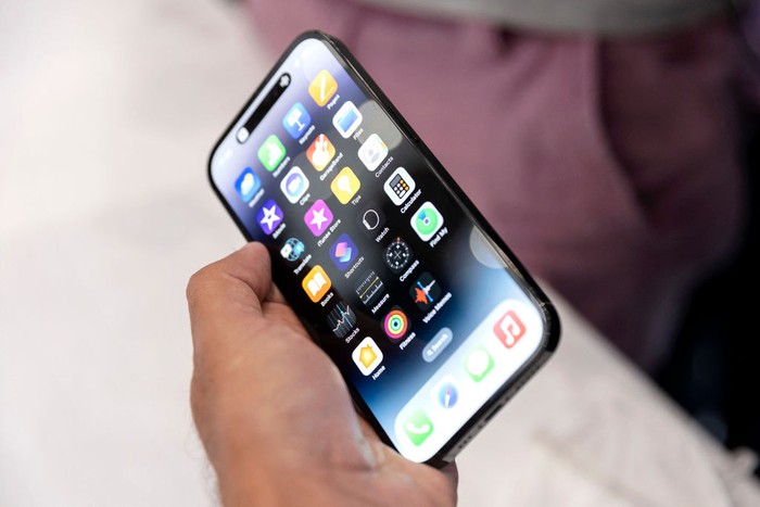 Duh! Baterai iPhone 14 Pro Anjlok Lebih Parah dari Seharusnya