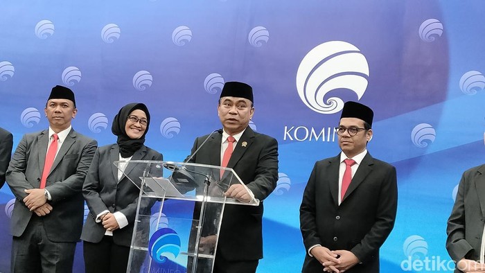 Janji Menkominfo Budi, Akhir Tahun Ini Sinyal 4G Muncul di Pelosok RI