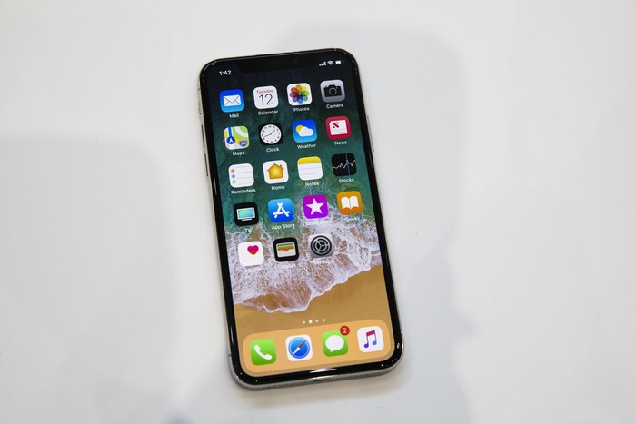 Masih Pakai iPhone X dan iPhone 8? Sebaiknya Segera Dijual