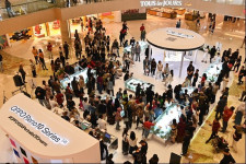 OPPO Pop Up Store di Surabaya Bawa Konsep Miniatur Hyper Realistic