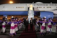 Kecanggihan Boeing C-32A Air Force Two yang Bawa Wapres AS ke RI