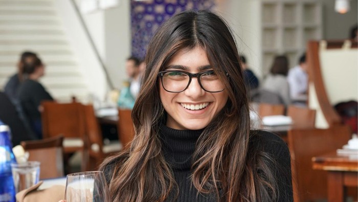 Mia Khalifa Twitwar Bela Serangan Hamas ke Israel