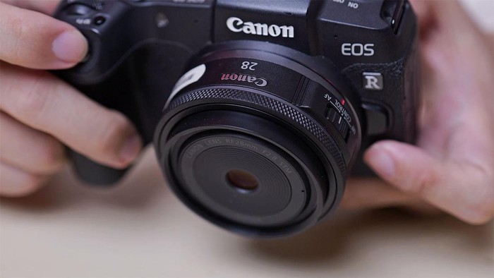 Review Lensa Canon RF 28mm, Ukuran Kecil dan Murah Hasil Memuaskan