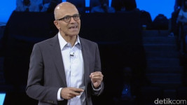 Bos Microsoft Salahkan Apple Bikin Google Raja Pencarian Internet