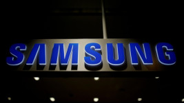 Samsung Targetkan Penjualan 20 Juta Ponsel Lipat di 2024