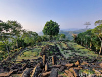 Klaim Gunung Padang Piramida Tertua di Dunia Jadi Kontroversi