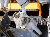 Usai Digembleng NASA, Astronaut Ini Rindu Berpuasa di Kampung Halaman