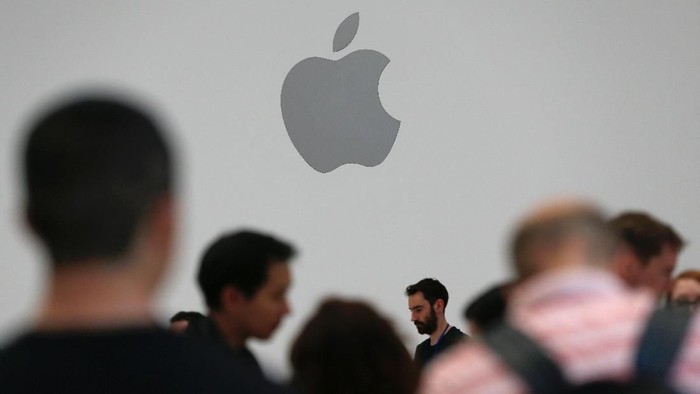 Kejar Samsung, Apple Kembangkan AI untuk iPhone 16