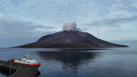 Letusan Gunung Ruang Bisa Picu Tsunami, Ini Alasannya