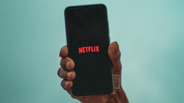 Pelanggan Baru Netflix Bertambah 8 Juta, Lampaui Prediksi