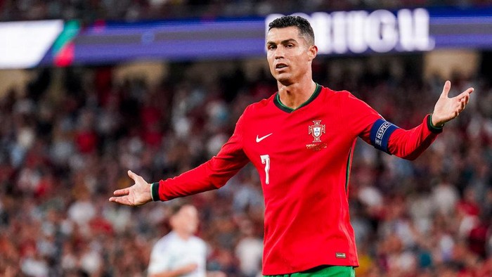 Cara Ngobrol dengan 'Cristiano Ronaldo' Gratis Seperti IShowSpeed