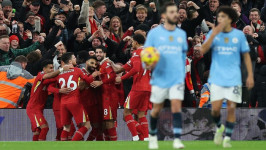 Liverpool Kalahkan Manchester City, Netizen: Langsung Kasih Piala Aja!